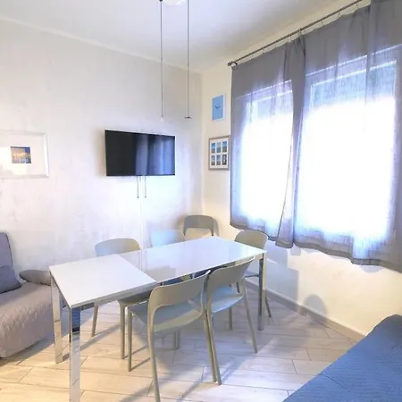 Appartamento Casa Rossa Tre In Centro Lido di Jesolo