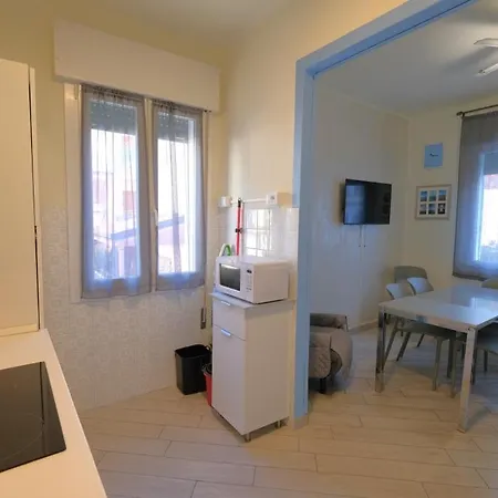 Casa Rossa Tre In Centro Appartamento