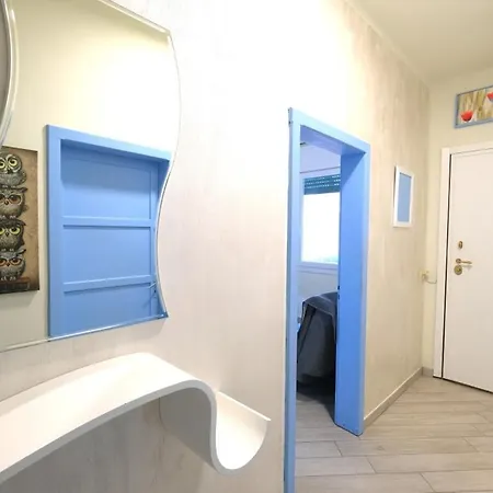 Casa Rossa Tre In Centro Daire